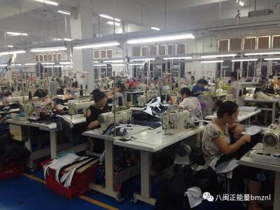 九江市六小龍與釋小龍品牌代言簽約暨上市說(shuō)明會(huì)圓滿結(jié)束，開啟服飾新篇章